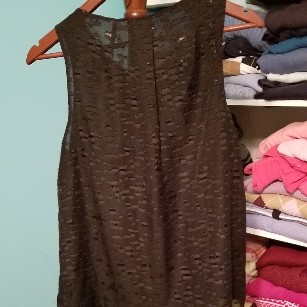 Ruffled Textured Tank - Picture 4 of 7